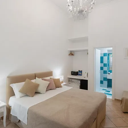 Sorrentina Guest house 3*